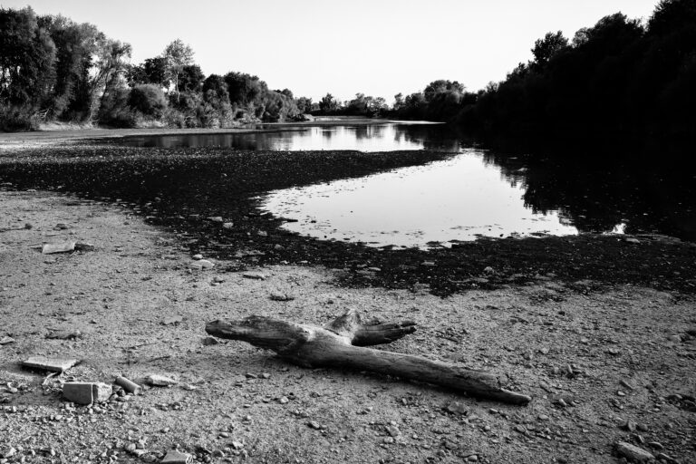 «Το νερό δεν είναι δεδομένο – Χρειαζόμαστε διαχείριση και κουλτούρα εξοικονόμησης»: Σήμα κινδύνου από τον Διευθυντή Υδάτινων Πόρων στο ΕΡΤNews