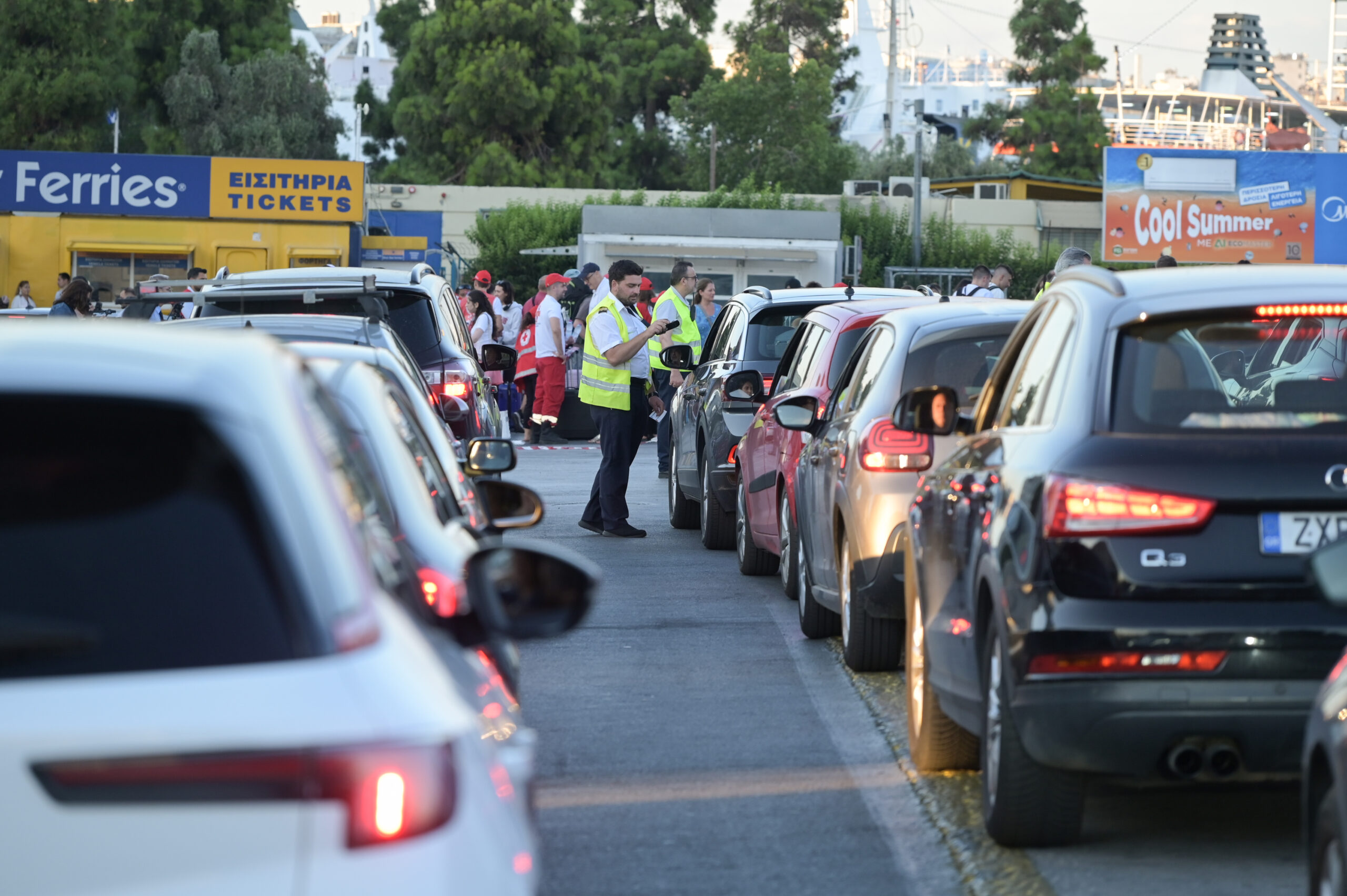 ΑΥΓΟΥΣΤΙΑΤΙΚΗ ΕΞΟΔΟΣ ΕΚΔΡΟΜΕΩΝ ΑΠΟ ΤΟ ΛΙΜΑΝΙ ΤΟΥ ΠΕΙΡΑΙΑ (ΜΙΧΑΛΗΣ ΚΑΡΑΓΙΑΝΝΗΣ/EUROKINISSI)