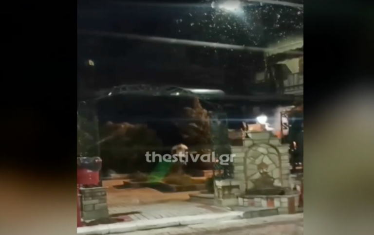 Θεσσαλονίκη: Νεαροί πέταξαν νερόμπαλες σε λεωφορείο του ΟΑΣΘ