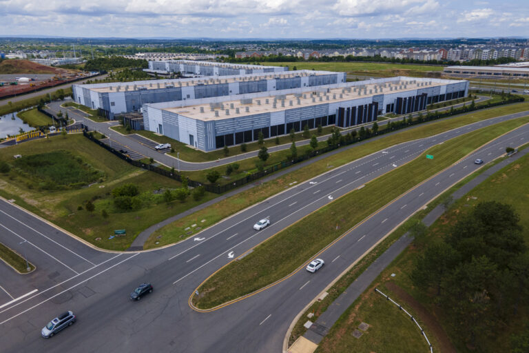 Η Nvidia ισχυρίζεται ότι σε μεγάλο βαθμό έλυσε το πρόβλημα υπερκατανάλωσης νερού στα κέντρα δεδομένων