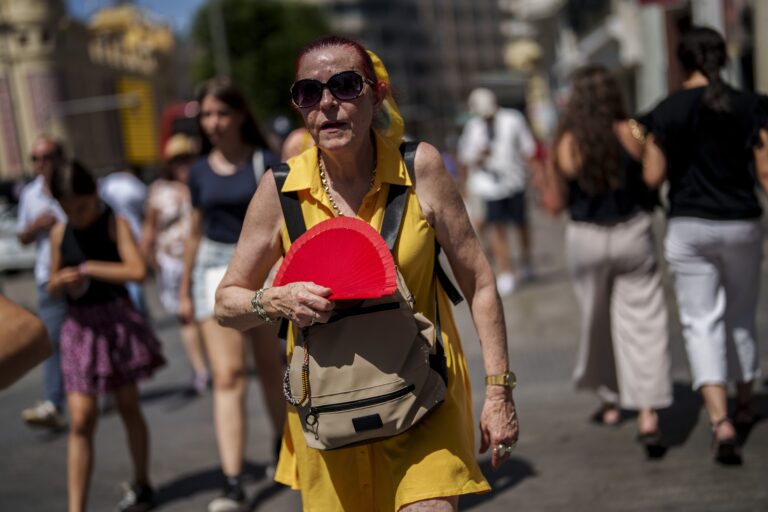 Ισπανία: Περισσότεροι από 1.000 θάνατοι αποδόθηκαν στον καύσωνα τον Ιούλιο