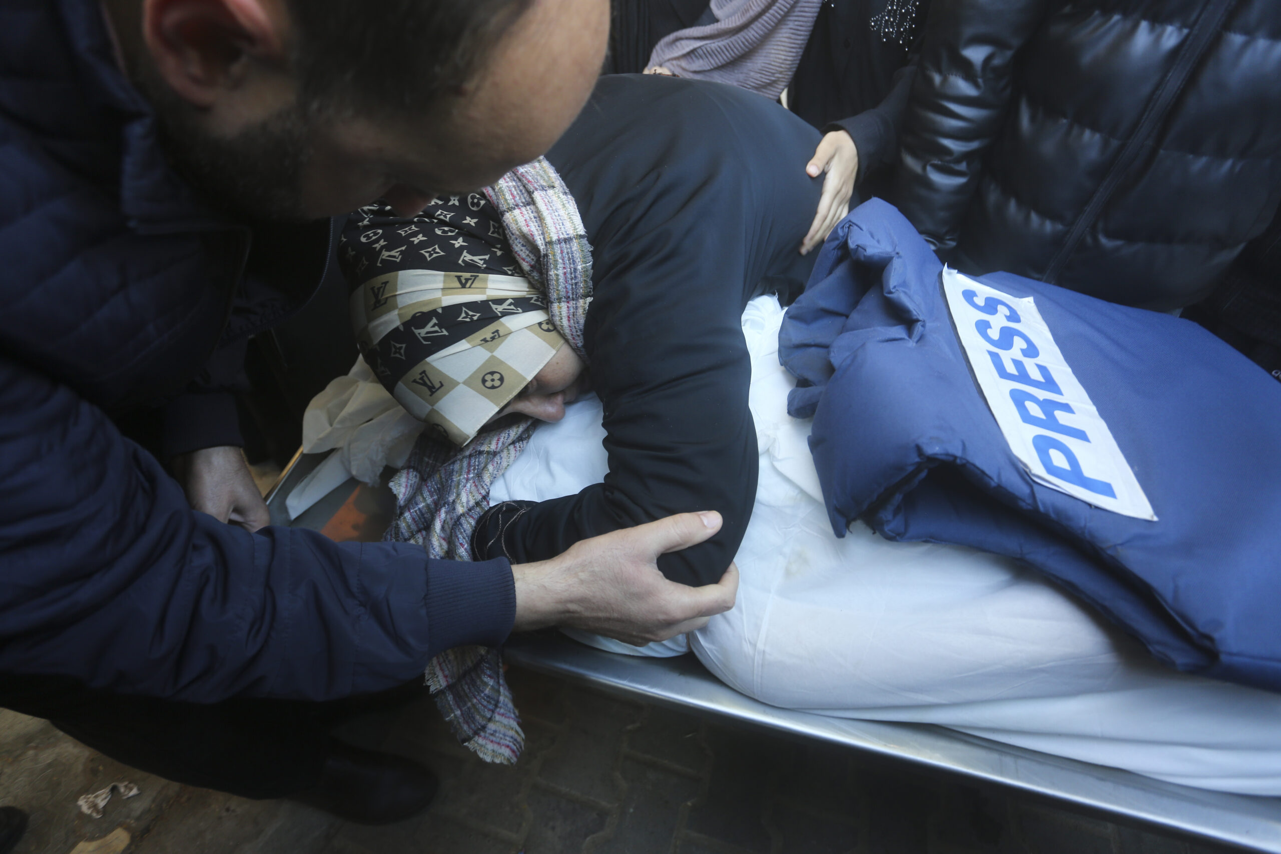 Επιστολή Σάντερς και άλλων 16 Αμερικανών γερουσιαστών προς την ισραηλινή κυβέρνηση για ανοιχτή πρόσβαση του διεθνούς Τύπου στη Γάζα