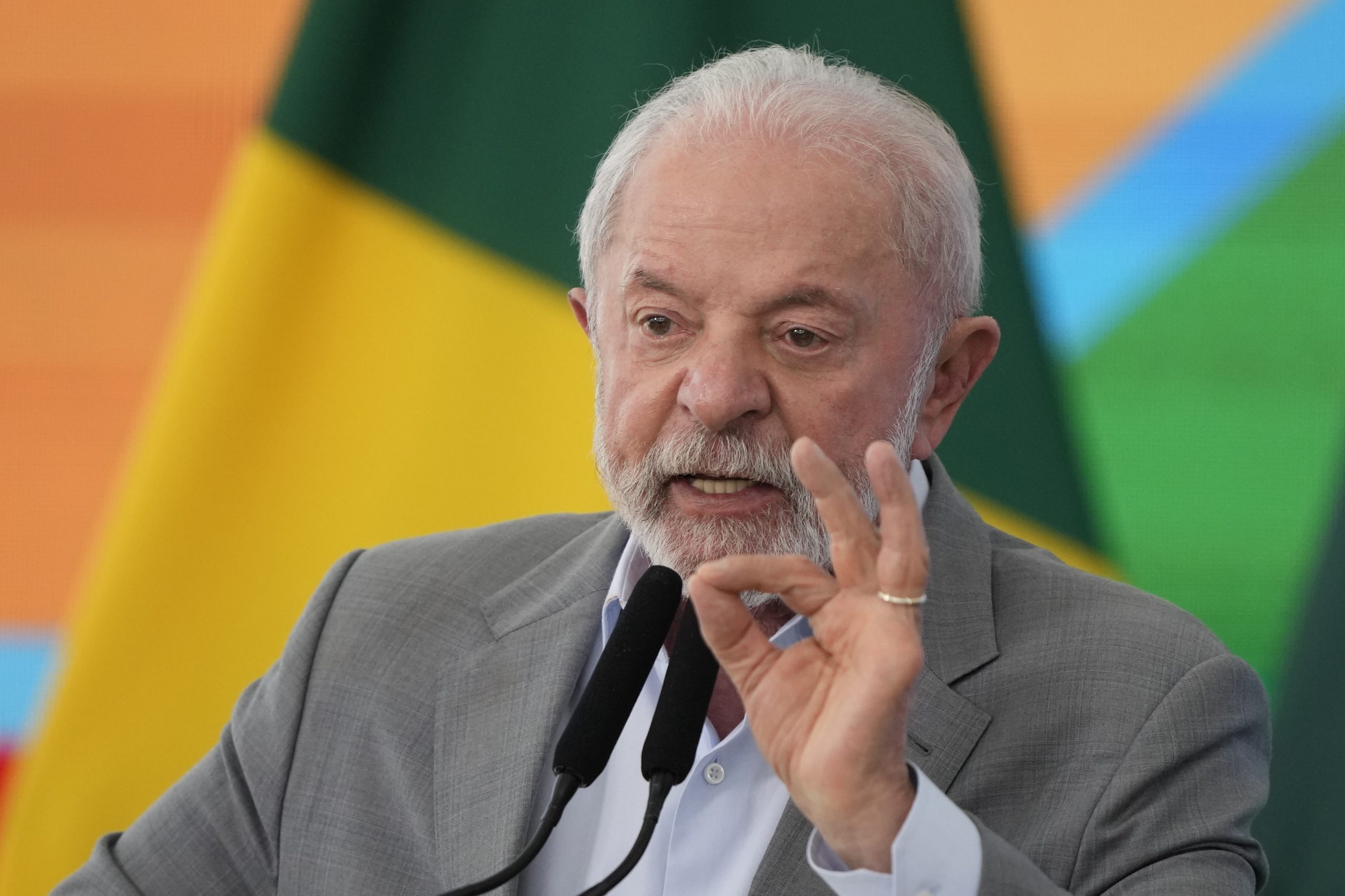 Η Βραζιλία εξετάζει ανταποδοτικούς δασμούς 50% στις ΗΠΑ ως απάντηση στον Τραμπ