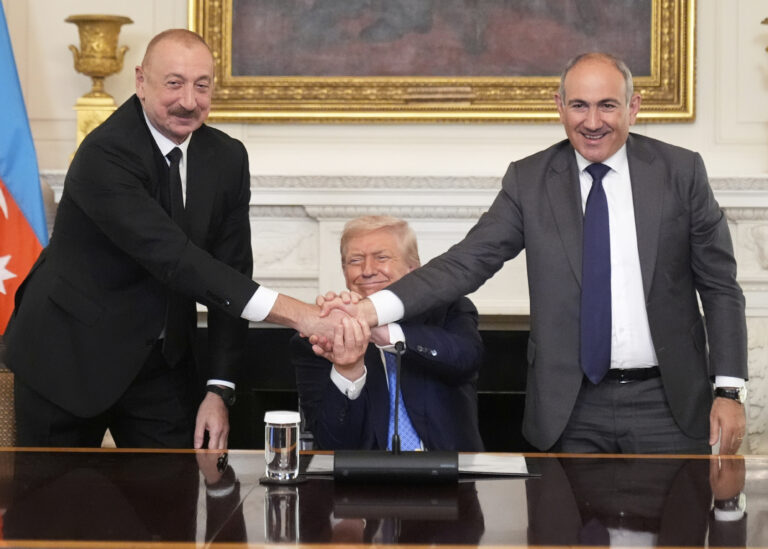 Αρμενία-Αζερμπαϊτζάν: Στη δημοσιότητα το κείμενο της συμφωνίας ειρήνης