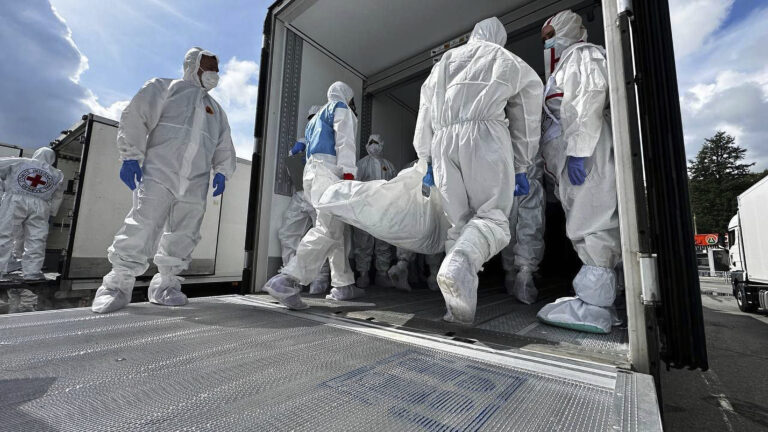 Ουκρανία: Μια γυναίκα νεκρή από πυρά του ρωσικού πυροβολικού στη Νικόπολη