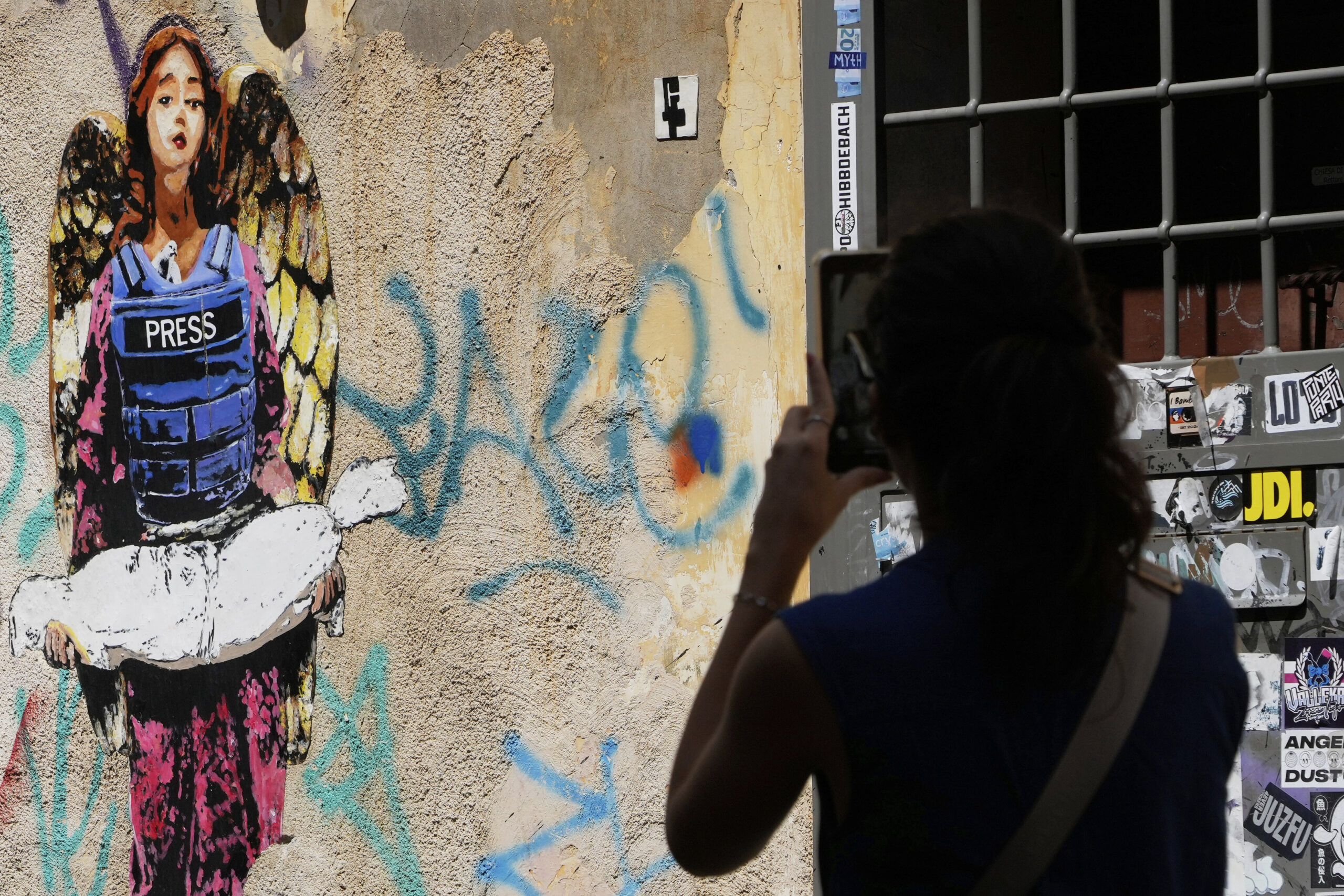 Συντετριμμένα τα πρακτορεία Reuters και Associated Press με τον θάνατο συνεργατών τους από ισραηλινές επιθέσεις στη Γάζα