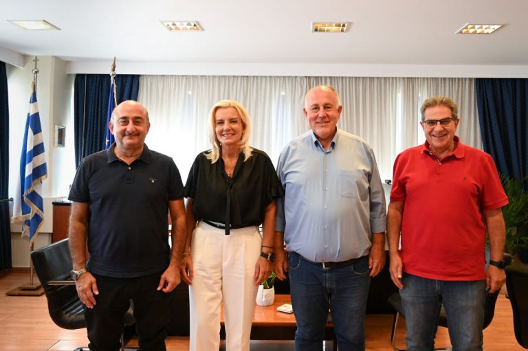 Στη νέα γ.γ. της Αποκεντρωμένης Διοίκησης Θεσσαλίας το προεδρείο της ΠΕΔ