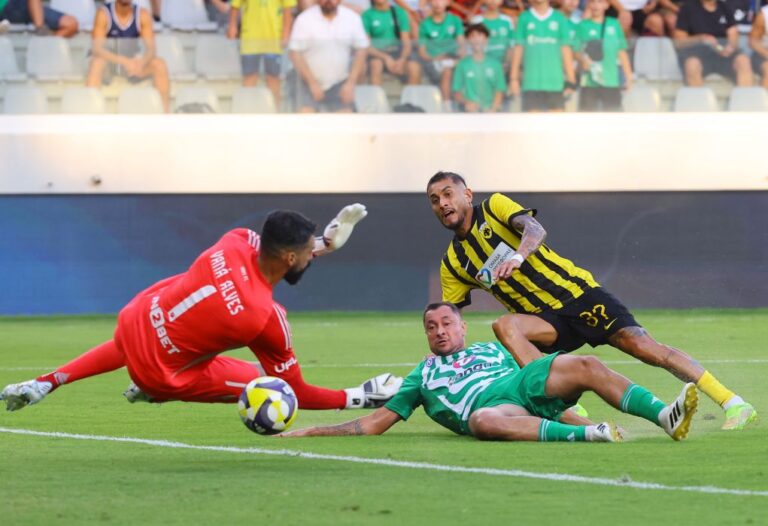 Conference League: Έ(Χ)ασε την ευκαιρία να φύγει με «διπλό» πρόκρισης από την Κύπρο η ΑΕΚ, 2-2 με Άρη Λεμεσού