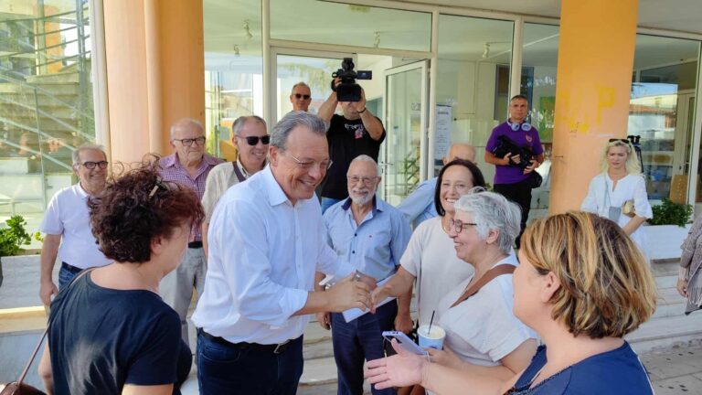 Σωκράτης Φάμελλος από Φιλιππιάδα: Προτεραιότητα η κοινωνική, οικονομική και περιβαλλοντική αποκατάσταση