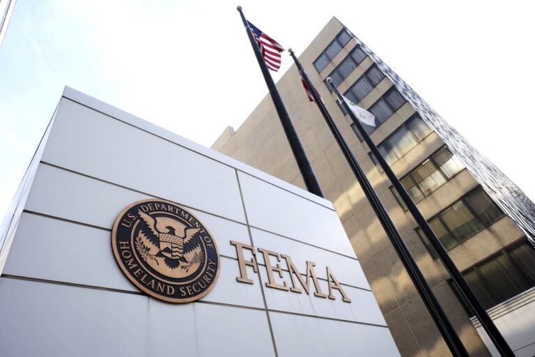 ΗΠΑ: Σε διαθεσιμότητα υπάλληλοι της FEMA που υπέγραψαν επιστολή διαμαρτυρίας κατά αποφάσεων Τραμπ