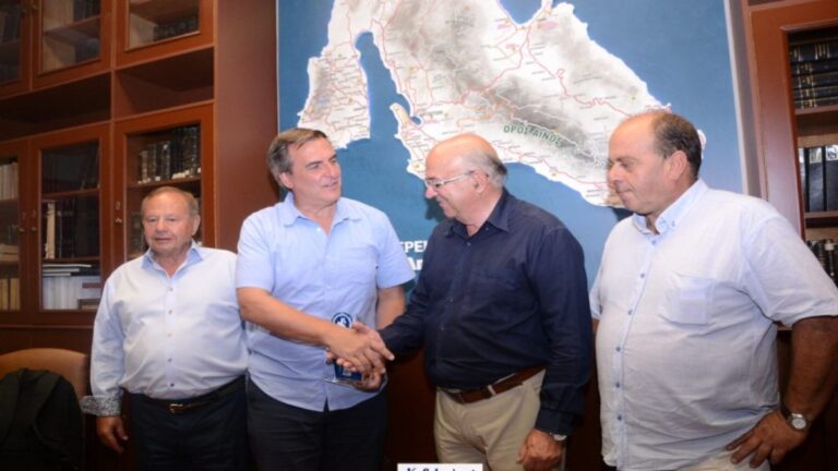 Ο γερουσιαστής της Πολιτείας της Νέας Υόρκης, Μιχάλης Γιάνναρης, στην Κεφαλλονιά