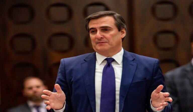Ο Μιχάλης Γιάνναρης στηρίζει την υποψηφιότητα του Ζόραν Μαμντάνι