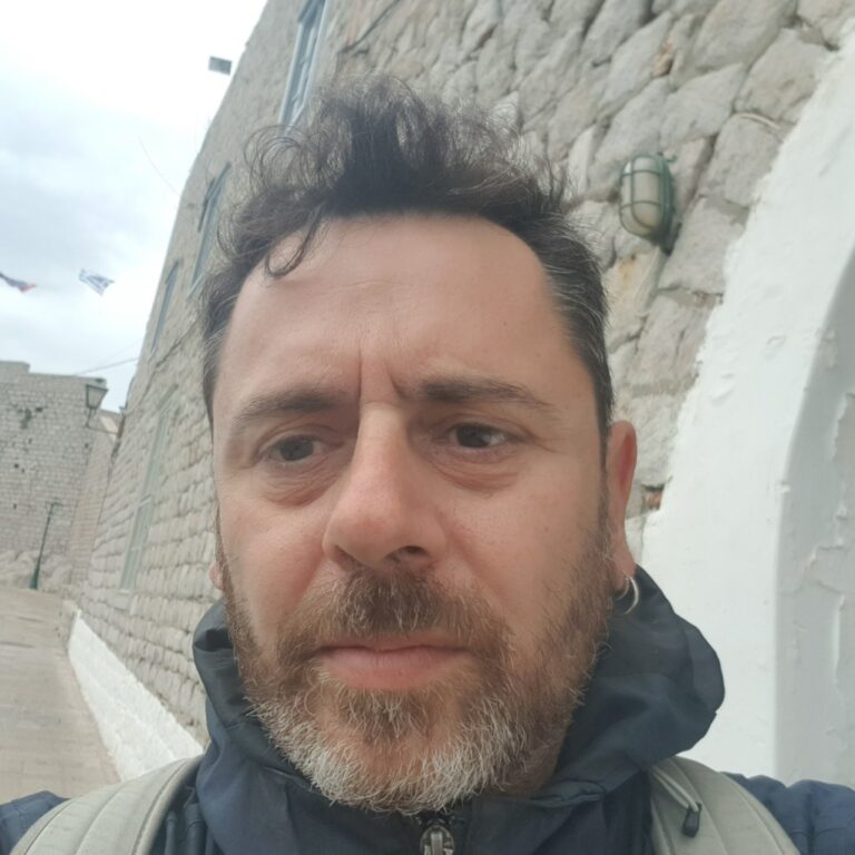 Κέρκυρα: Έχασε τη ζωή του σε τροχαίο στην Εγνατία ο φωτογράφος Γιάννης Δημητράς