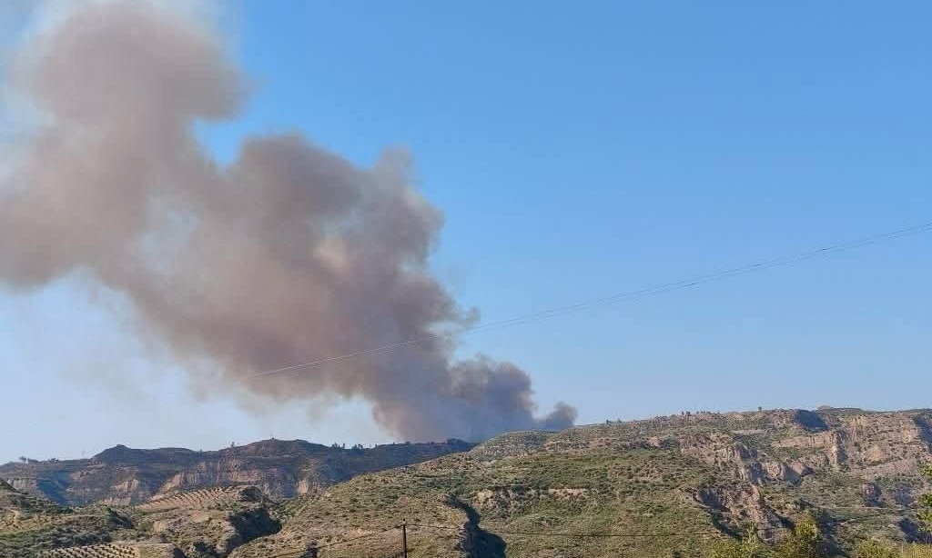 Φωτιά τώρα στο Χελιδόνι Αρχ. Ολυμπίας – Μήνυμα από το 112 για απομάκρυνση προς Πύργο