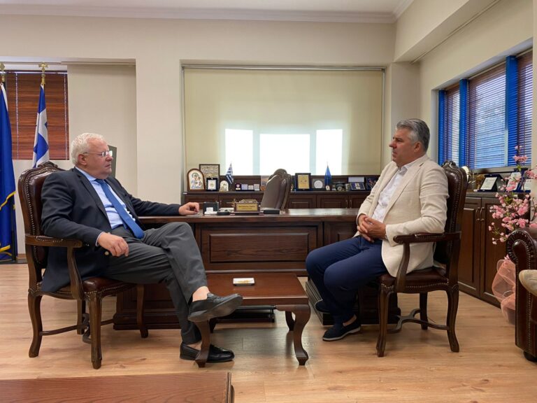 Συνάντηση εργασίας του Περιφερειάρχη ΑΜΘ και του βουλευτή Ροδόπης του Πασόκ Ιλχάν Αχμέτ