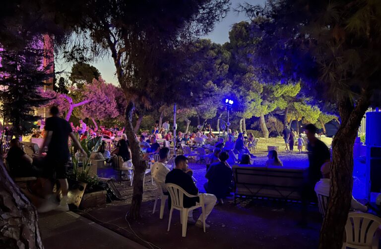 Αναργύρειος και Κοργιαλένειος Σχολή Σπετσών: Διαρκής «στροφή» στον Πολιτισμό – Αναβίωση του θεσμού των ΑΝΑΡΓΥΡΕΙΩΝ, 40 χρόνια μετά
