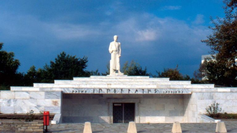 Σε διεθνές κέντρο εκπαίδευσης Ιατρικής στα πρότυπα του Ιπποκράτη αναδεικνύεται το Πανεπιστήμιο Θεσσαλίας