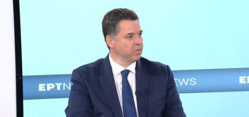 Σκόπελος: Δέσμευση για λύση στους περιορισμούς των τραπεζοκαθισμάτων στον αιγιαλό