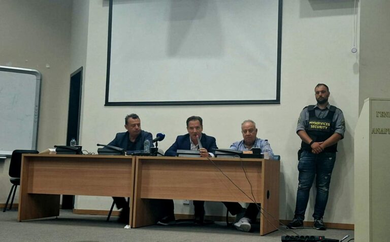 Στο Νοσοκομείο Ρόδου ο Άδωνις Γεωργιάδης – Οι ανάγκες σε προσωπικό κυριάρχησαν στη συνάντηση με γιατρούς και εργαζόμενους