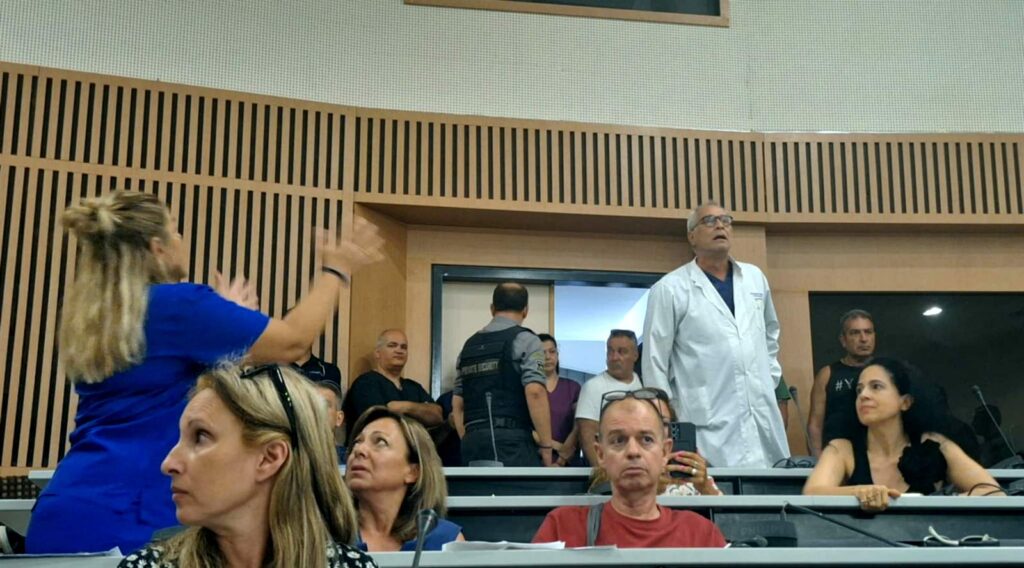 Στο Νοσοκομείο Ρόδου ο Άδωνις Γεωργιάδης – Οι ανάγκες σε προσωπικό κυριάρχησαν στη συνάντηση με γιατρούς και εργαζόμενους