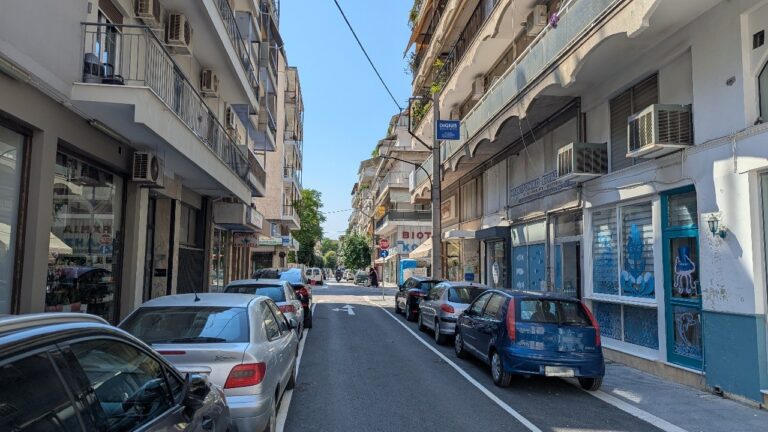 Δήμος Λαρισαίων: Εργασίες στην οδό Παλαιστίνης για τη διασύνδεση των μνημείων της πόλης