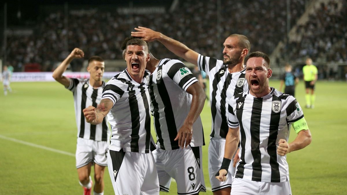 paok-8