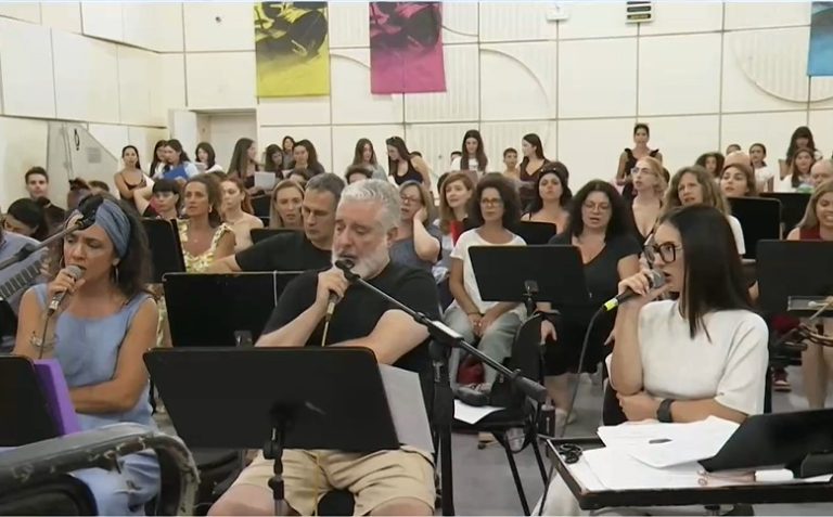 Μουσική παράσταση «Αριστοφάνεια»: Στην ΕΡΤ η πρόβα πριν την συναυλία στο Ηρώδειο την 1η Σεπτεμβρίου