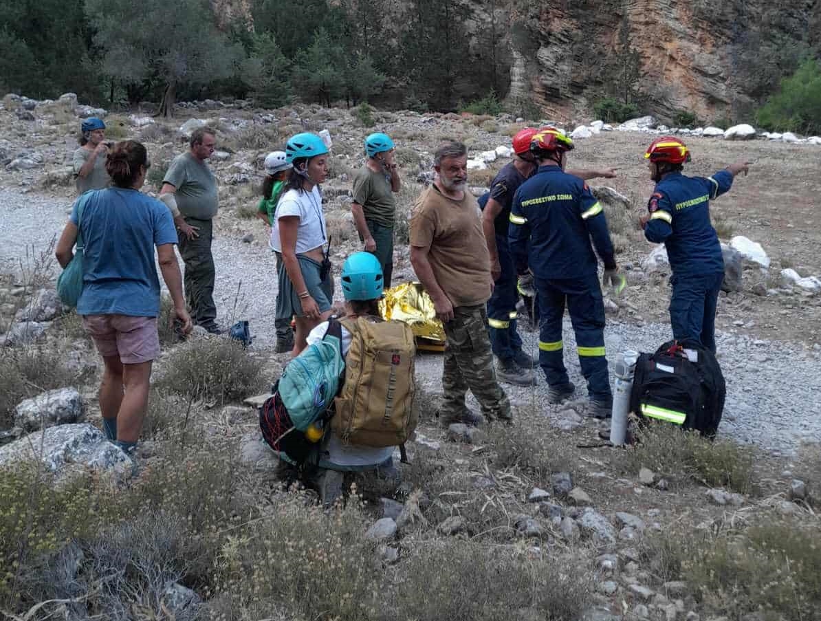 Κρίσιμη αλλά σταθερή η κατάσταση του 55χρονου μελισσοκόμου που τραυματίστηκε στο φαράγγι της Σαμαριάς