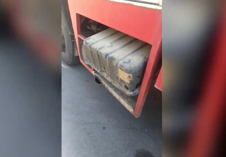 Θεσσαλονίκη: Μήνυση κατά αγνώστων για την κλοπή μπαταριών και καλωδίων από πυροσβεστικό όχημα του Δήμου Νεάπολης–Συκεών