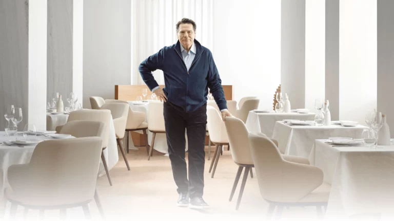«Η γαστρονομία είναι μέρος του υλικού πολιτισμού ενός λαού» – Ο Κώστας Σπηλιάδης στη «Φωνή της Ελλάδας»