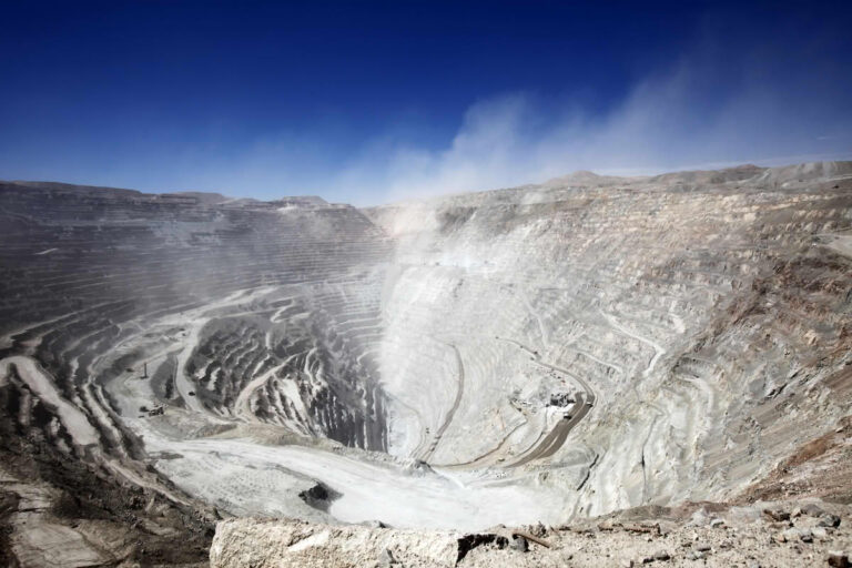 Χιλή: Ένας νεκρός, 5 αγνοούμενοι ύστερα από κατάρρευση σε ορυχείο χαλκού