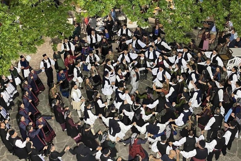 Ήπειρος: Η παράδοση ένωσε Τζουμέρκα και Ζαγόρι