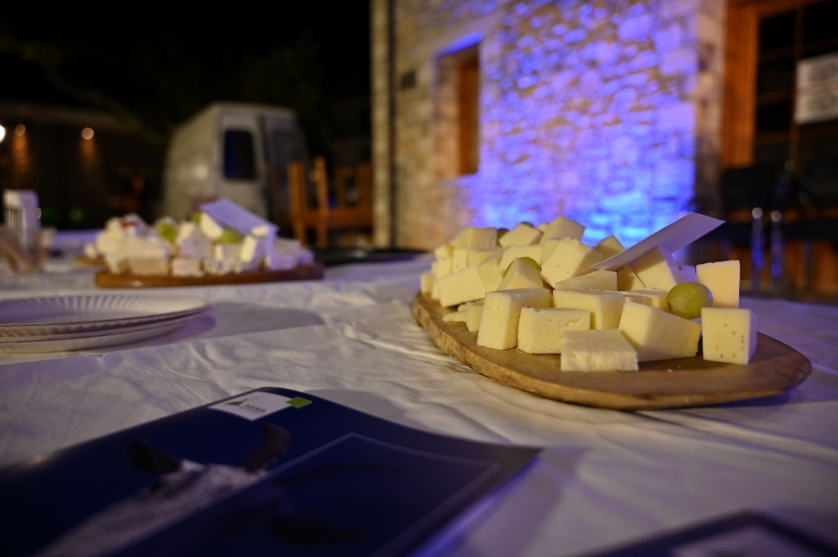 Θεσμοθετείται η ”Ημέρα των Πελοποννησιακών Δρόμων του Τυριού ”