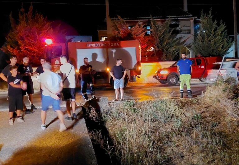 Κέρκυρα: Φωτιά τα μεσάνυχτα στους Βελονάδες