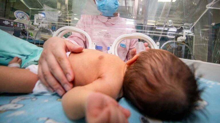 Στην Εντατική Νεογνών του Νοσοκομείου Χανίων βρέφος 16 ημερών με Covid 19