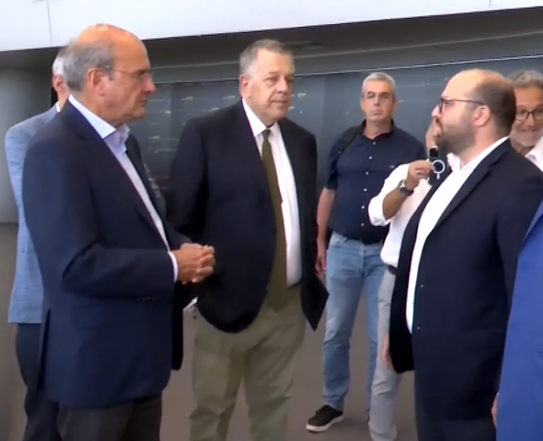 Κ. Χατζηδάκης: «Η Θεσσαλονίκη ανεβαίνει κατηγορία στις αστικές συγκοινωνίες» – Την επόμενη εβδομάδα αρχίζουν τα δοκιμαστικά δρομολόγια του Μετρό στην Καλαμαριά