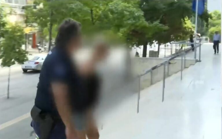 Θεσσαλονίκη: Ελεύθερη υπό όρους η 46χρονη που επιτέθηκε με χλωρίνη σε 38χρονο