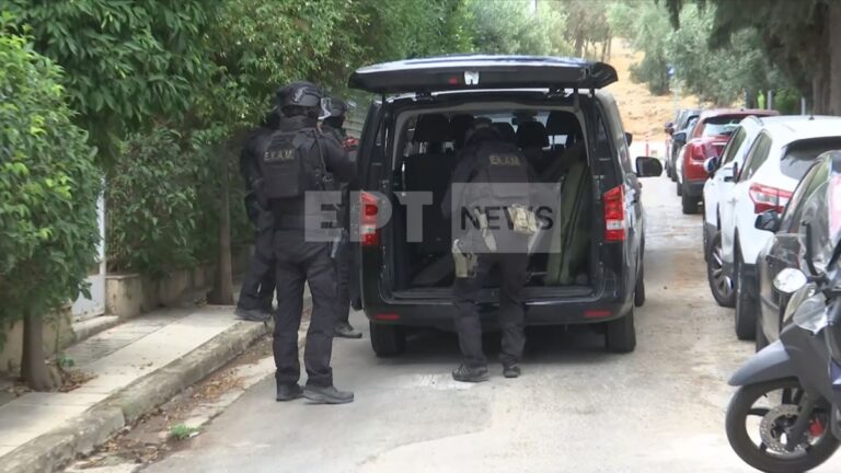 Χολαργός: Συνελήφθη ο 57χρονος που είχε ταμπουρωθεί σπίτι του – Νωρίτερα είχε πετάξει μολότοφ, ένας αστυνομικός τραυματίας