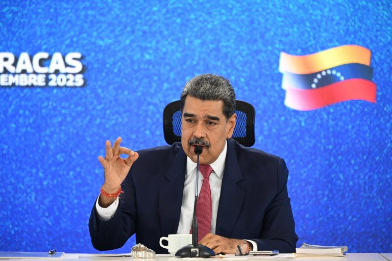 Ο πρόεδρος της Βενεζουέλας έγραψε επιστολή στον Ν. Τραμπ μετά την αμερικανική επίθεση σε σκάφος