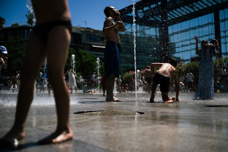 Η κλιματική κρίση προκάλεσε 2 στους 3 θανάτους από καύσωνα στην Ευρώπη αυτό το καλοκαίρι