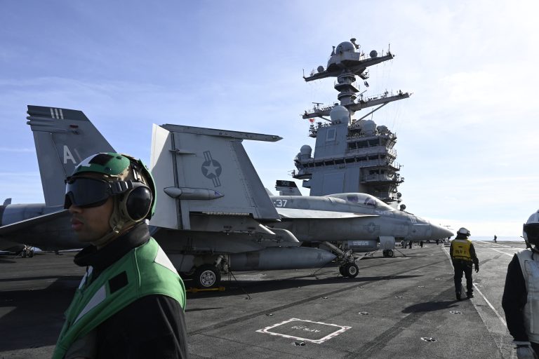 Νατοϊκή άσκηση «Neptun Strike 25» – Yπερπτήσεις ρωσικών αναγνωριστικών πάνω από γερμανική φρεγάτα στη Βαλτική