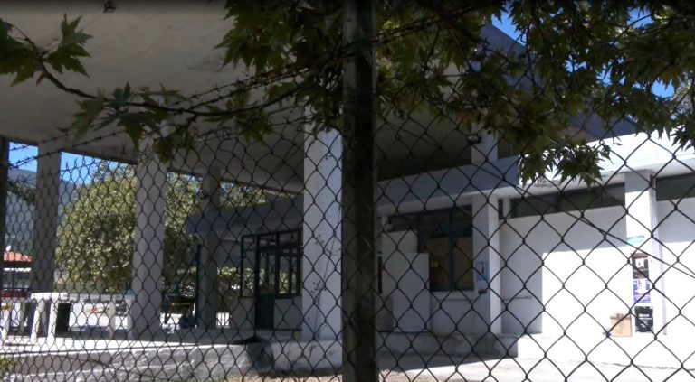 Θεσσαλονίκη: 25 συλλήψεις για ναρκωτικά σε φεστιβάλ στην Ασπροβάλτα- Ανάστατοι οι κάτοικοι μιλούν στην ΕΡΤ