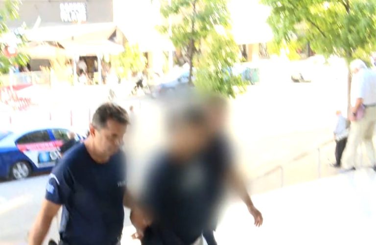 Θεσσαλονίκη: Δίωξη για αρπαγή ανηλίκου, ληστεία και απόπειρα εκβίασης στον 18χρονο που συνελήφθη μετά από καταγγελία 15χρονου
