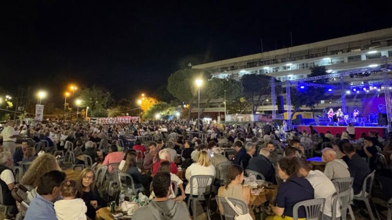 Με μαζική συμμετοχή ολοκληρώθηκε το 51ο Φεστιβάλ ΚΝΕ – «Οδηγητή» στον Βόλο