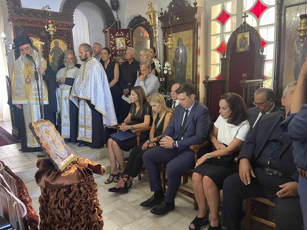 Σε κλίμα οδύνης το «τελευταίο αντίο» στον Γεν. Διευθυντή του Ιδρύματος «Ελ. Βενιζέλος» Νίκο Παπαδάκη
