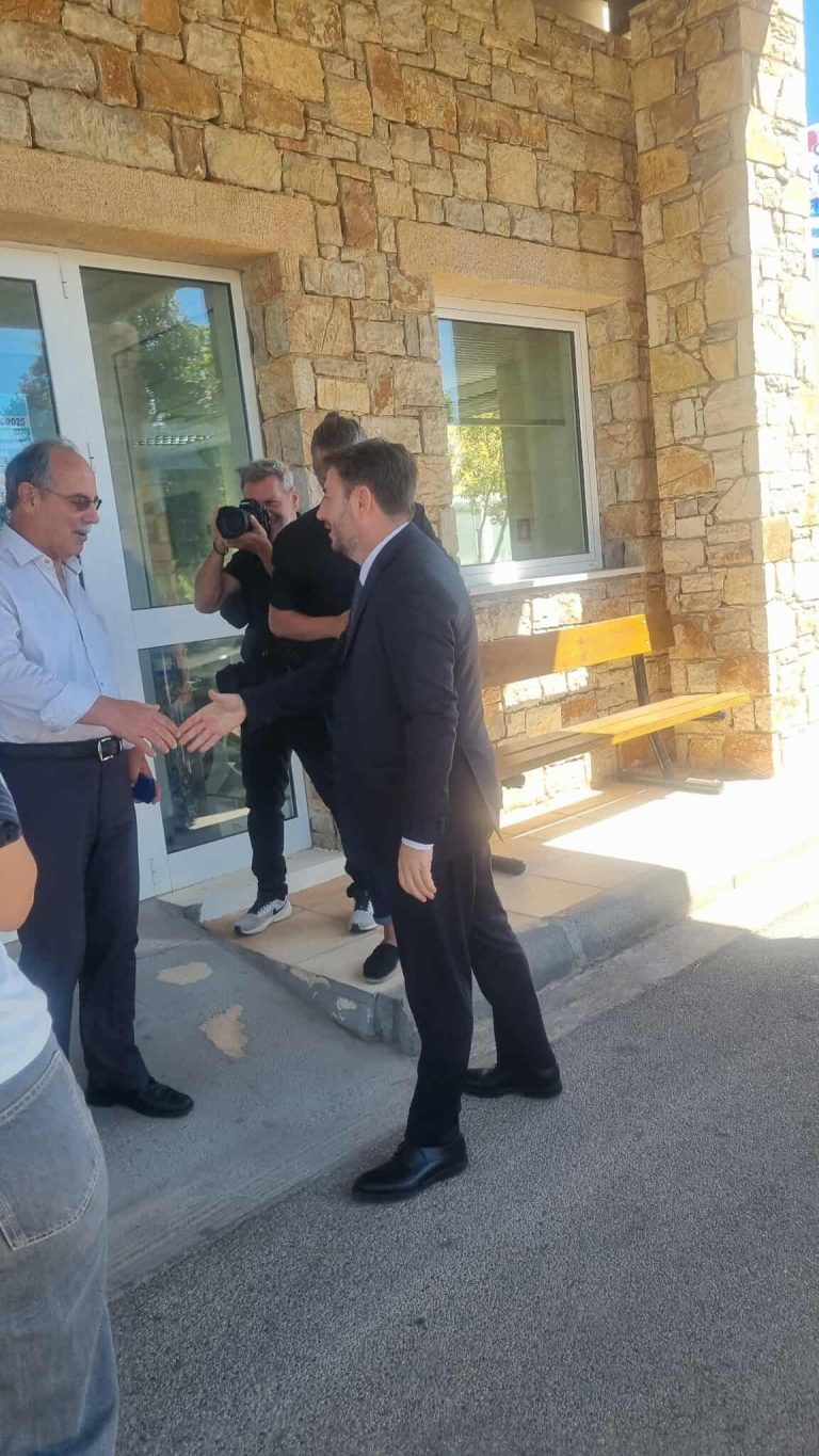 Ν. Ανδρουλάκης από τα Κύθηρα: Μία Ελλάδα για όλους σημαίνει υψηλού επιπέδου υπηρεσίες δημόσιας υγείας