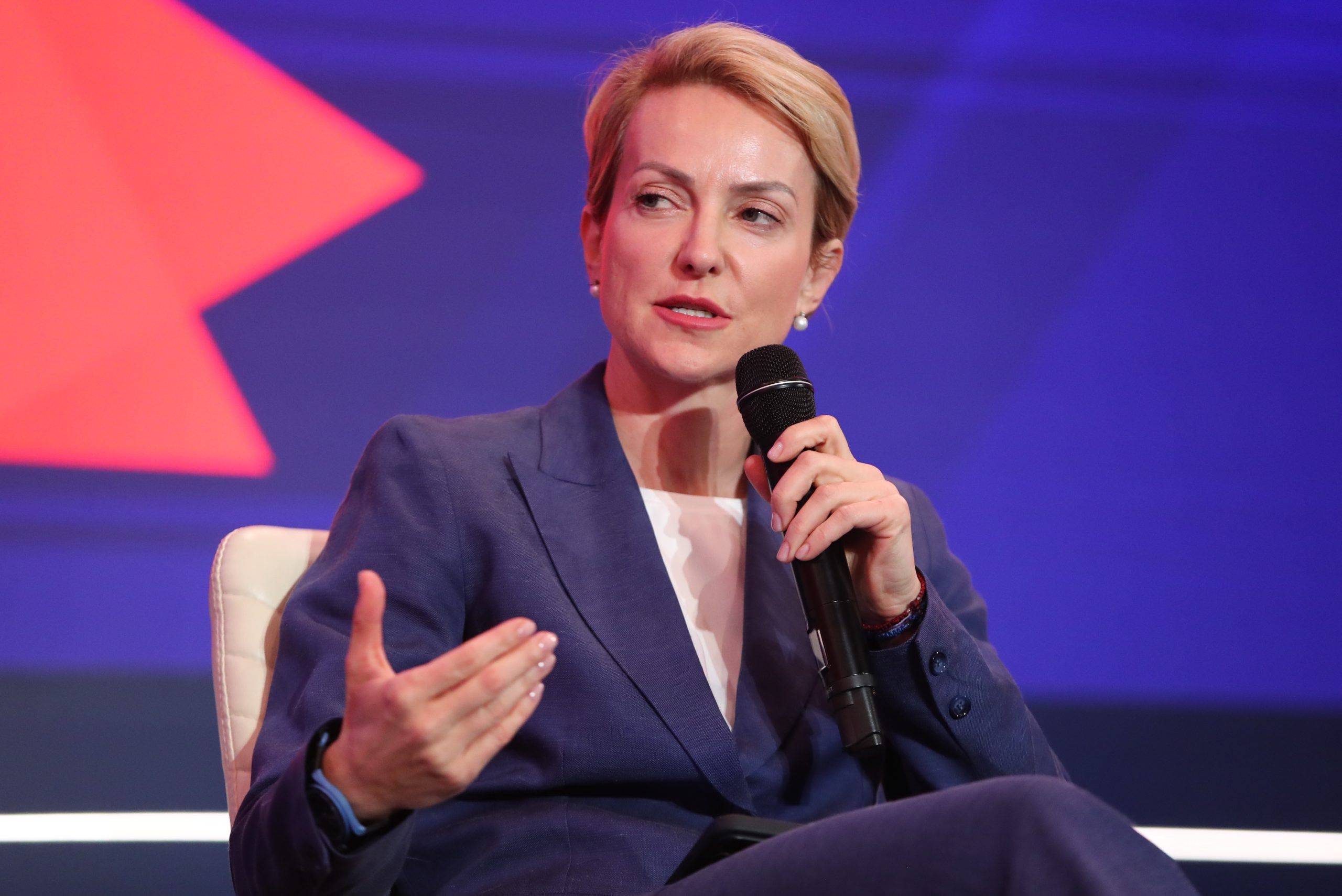 [377908] ΣΥΝΕΔΡΙΟ "REGIONAL GROWTH CONFERENCE 2025" / 2η ΗΜΕΡΑ (ΑΡΓΥΡΩ ΑΝΑΣΤΑΣΙΟΥ/EUROKINISSI) / ΑΠΑΓΟΡΕΥΕΤΑΙ ΚΑΘΕ ΧΡΗΣΗ ΑΡΧΕΙΟΘΕΤΗΣΗ ΚΑΙ ΔΙΑΝΟΜΗ ΤΗΣ ΦΩΤΟΓΡΑΦΙΑΣ ΑΠΟ ΠΡΑΚΤΟΡΕΙΑ