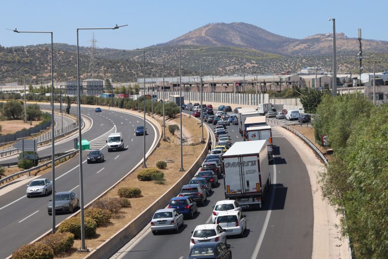Μερική αποκατάσταση της κυκλοφορίας στη Ν.Ε.Ο. Αθηνών – Κορίνθου
