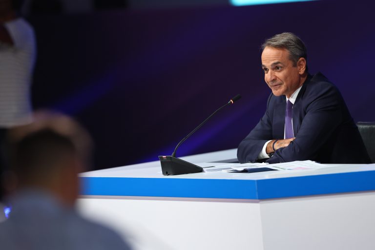 Ο πολιτικός οδικός χάρτης των κυβερνητικών στόχων και παρεμβάσεων μέχρι το 2027 – Τα μηνύματα του Πρωθυπουργού