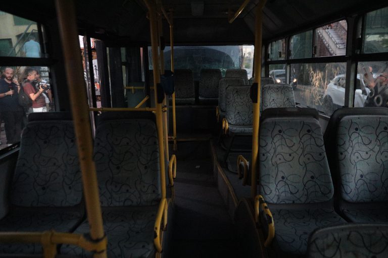 Οδηγός λεωφορείου έπεσε θύμα ξυλοδαρμού από ανήλικο στο Ίλιον